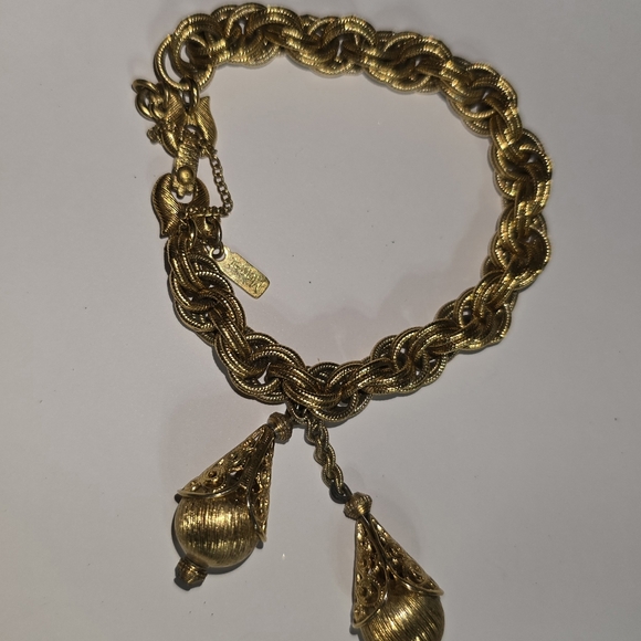Vintage Gold Bracelet with Tassels - Picture 2 of 8